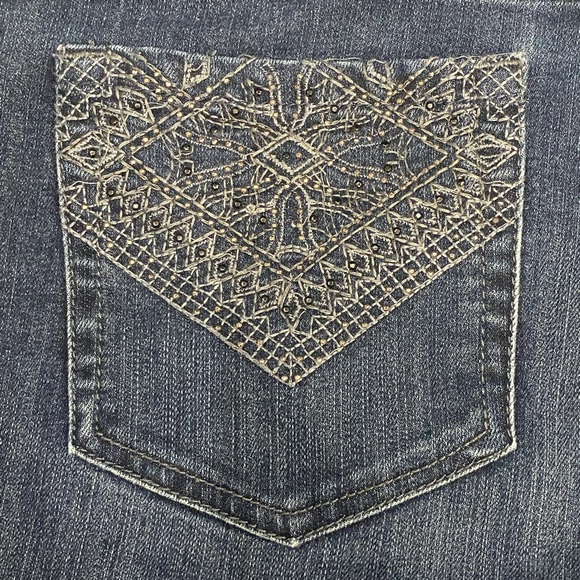 10 Petite Gloria Vanderbilt Amanda Jeans Decorative Stitching Studs on Pockets - Picture 8 of 11